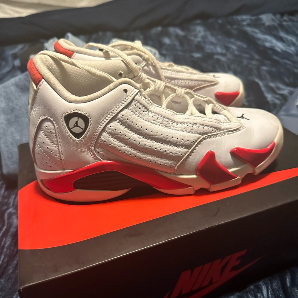 Nike Jordan’s gently used